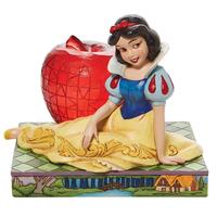 Jim Shore Disney Traditions - Snow White & The Seven Dwarfs - Snow White & Apple