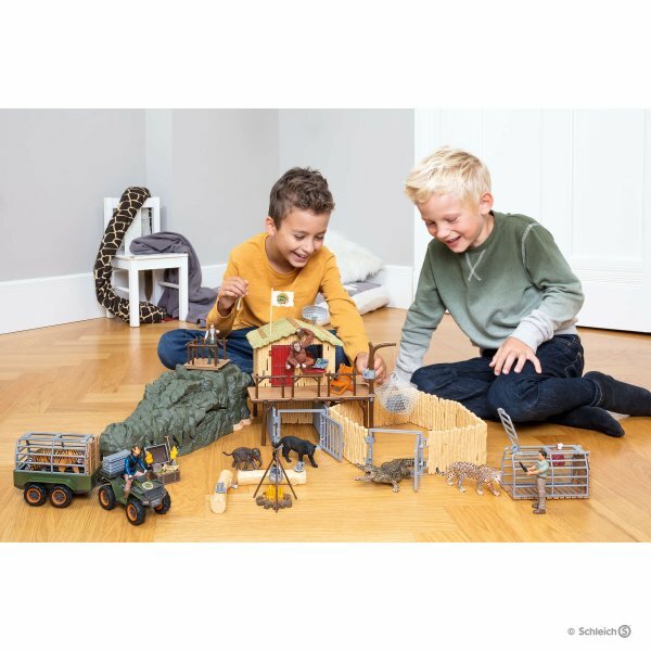 Schleich jungle sales research station playset