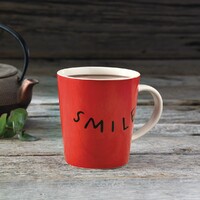 Ellen Degeneres By Royal Doulton - Mug - Smile