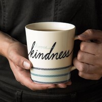 Ellen Degeneres By Royal Doulton - Mug - Choose Kindness