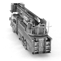 Metal Earth - 3D Metal Model Kit - Fire Engine