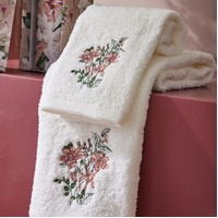 Pilbeam Living - Lilium Face Washer