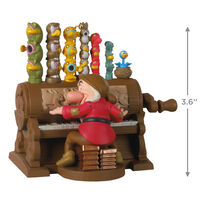 2020 Hallmark Keepsake Ornament - Disney Snow White and the Seven Dwarfs The Silly Song Musical with Motion