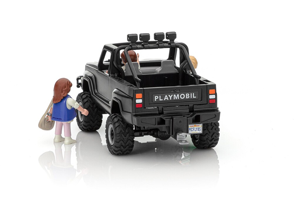 PLAYMOBIL Family Fun Pick-Up Truck Adventure -70116