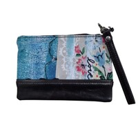 Demdaco Kelly Rae Roberts Wristlet - Love