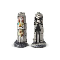 Disney Ceramics Salt and Pepper Shaker Set - Nightmare Before Christmas Jack And Sally