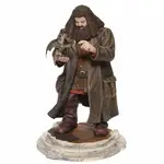 Wizarding World Of Harry Potter - Hagrid and Norberta Figurine