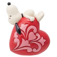 Peanuts by Jim Shore - Snoopy Laying On Heart