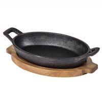 Davis & Waddell Taste Fine Foods Oval Cast Iron Skillet With Acacia Trivet