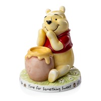 English Ladies Winnie The Pooh - Time for Something Sweet - Figurine