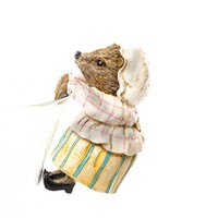 Jardinopia Pot Buddies - Beatrix Potter: Mrs Tiggy-winkle