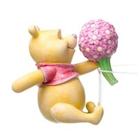 Jardinopia Pot Buddies - Disney Winnie The Pooh Holding Flowers