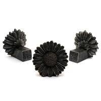 Jardinopia Potty Feet - Antique Bronze Daisy (Set Of 3)