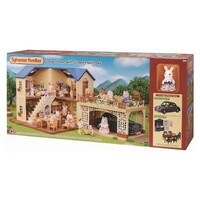 Sylvanian Families - Large House With Carport Gift Set