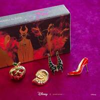Disney X Short Story Pins Collection - Villains
