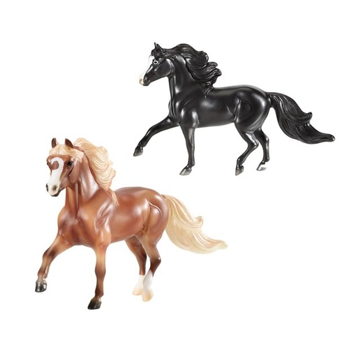 Breyer Traditional - 1:9 Gentle Carousel Miniature Therapy Horses - Magic & Hamlet