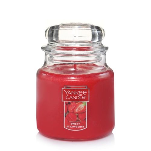 Yankee Candle Medium Jar - Sweet Strawberry